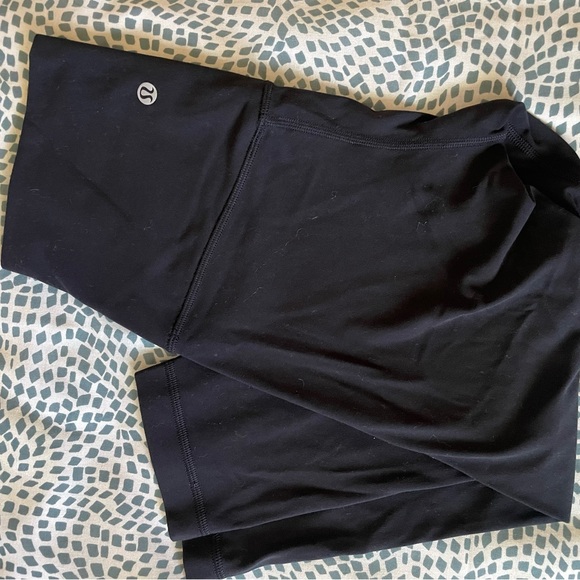 lululemon athletica Pants - Lululemon Align Crop Leggings